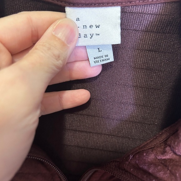 A New Day Maroon Ribbed Pullover - Picture 3 of 3